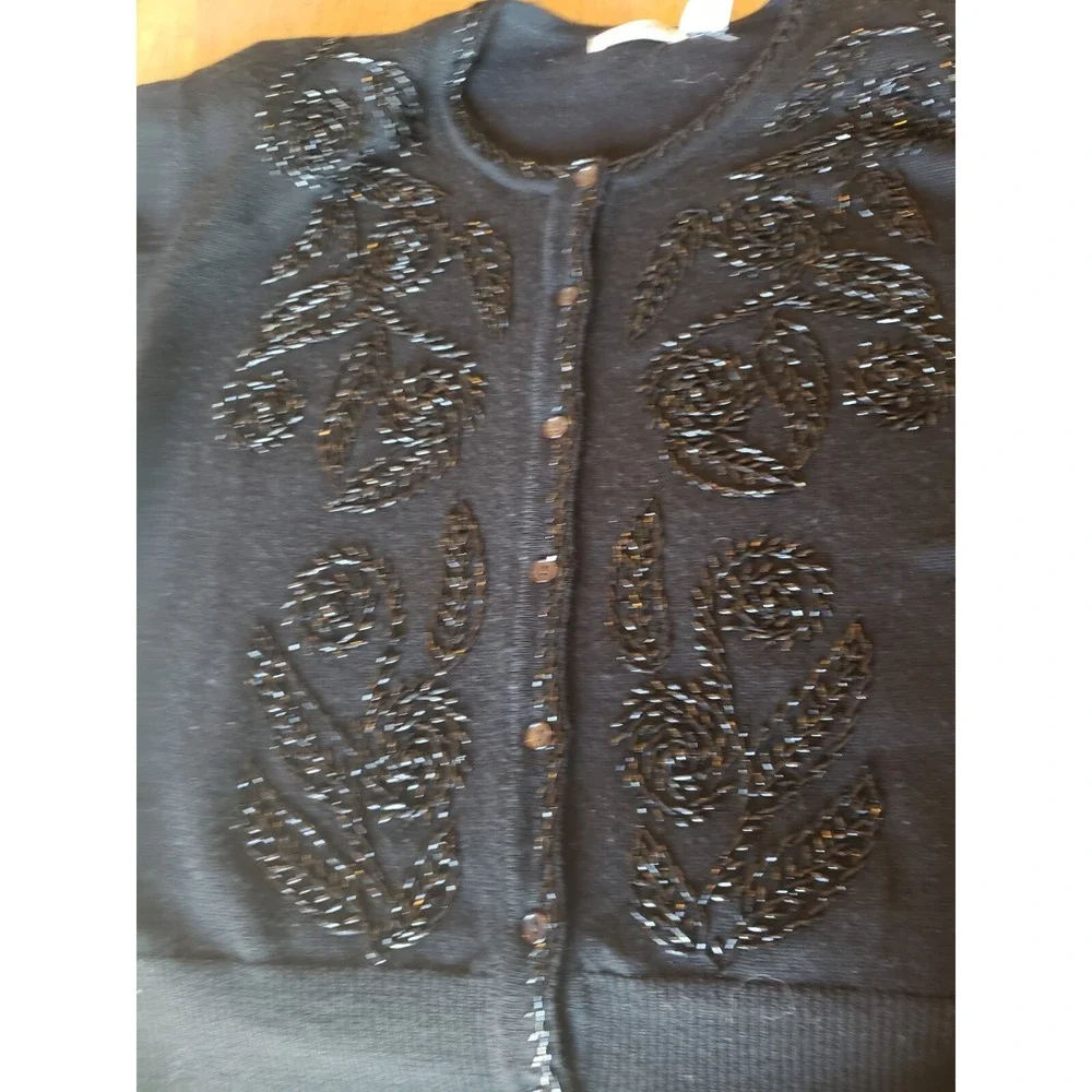 Vintage Liz Claiborne Petite M Merino wool Cardigan Beaded Sweater Shoulder Pads